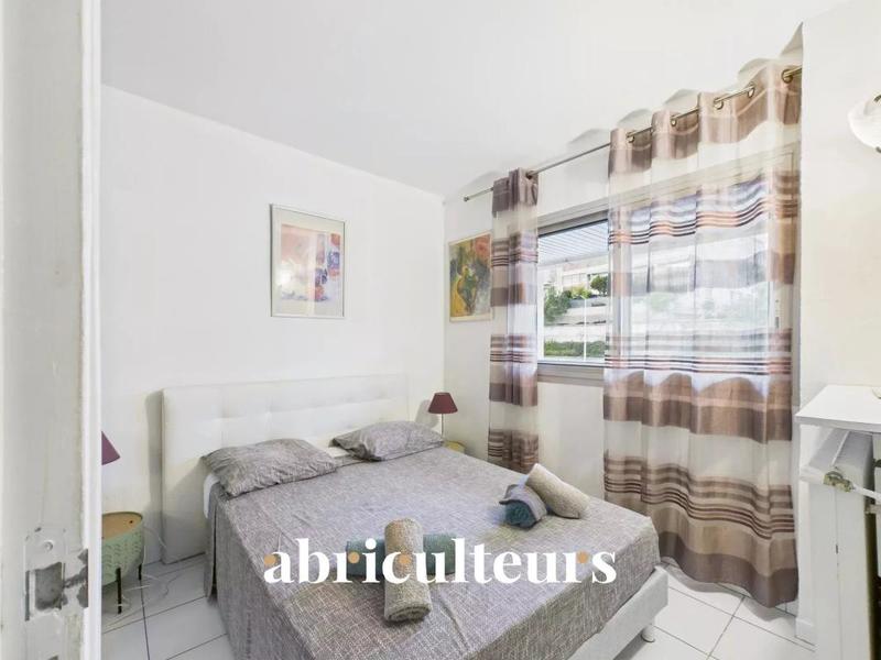 Appartement - 143 m² - 6 pièces