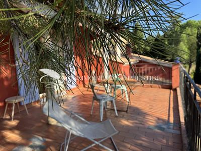 Villa - 150 m² - 5 pièces