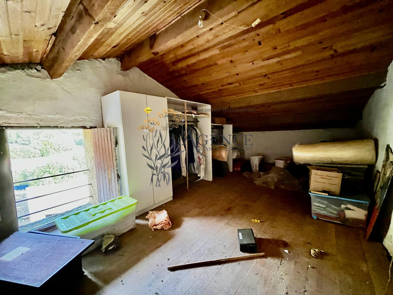 Maison - 113 m² - 10 pièces