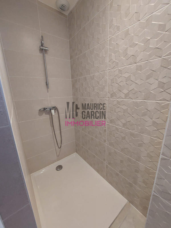 Villa - 97 m² - 4 pièces