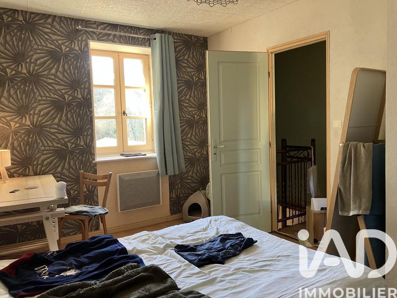 Maison de village - 304 m² - 16 pièces