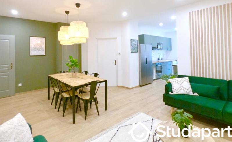 Chambre - 15 m² - 1 pièce