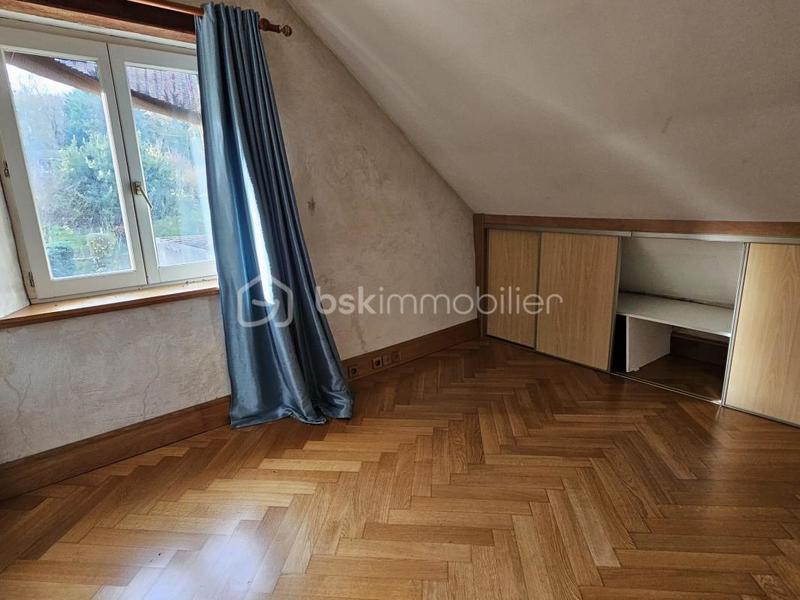 Maison en pierre - 180 m² - 7 pièces