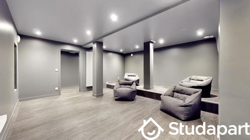 Chambre - 12 m² - 1 pièce