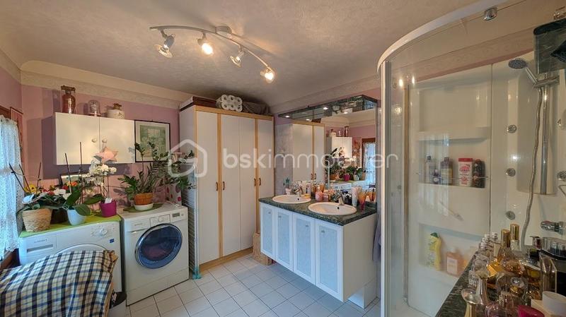 Maison traditionnelle - 95 m² - 5 pièces