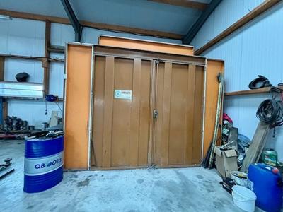 Fonds de commerce - 320 m²