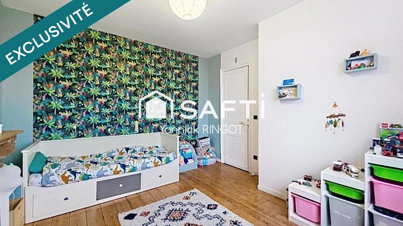 Maison - 171 m² - 8 pièces