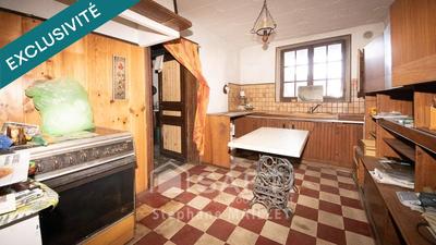 Maison - 190 m² - 9 pièces