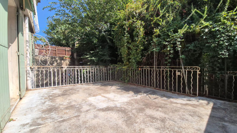 Maison - 219 m² - 7 pièces