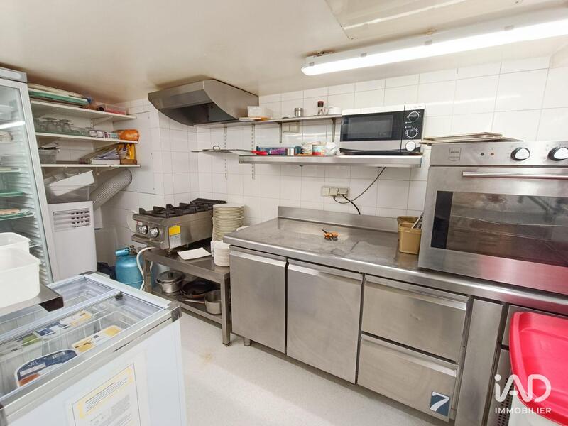 Local commercial - 122 m²