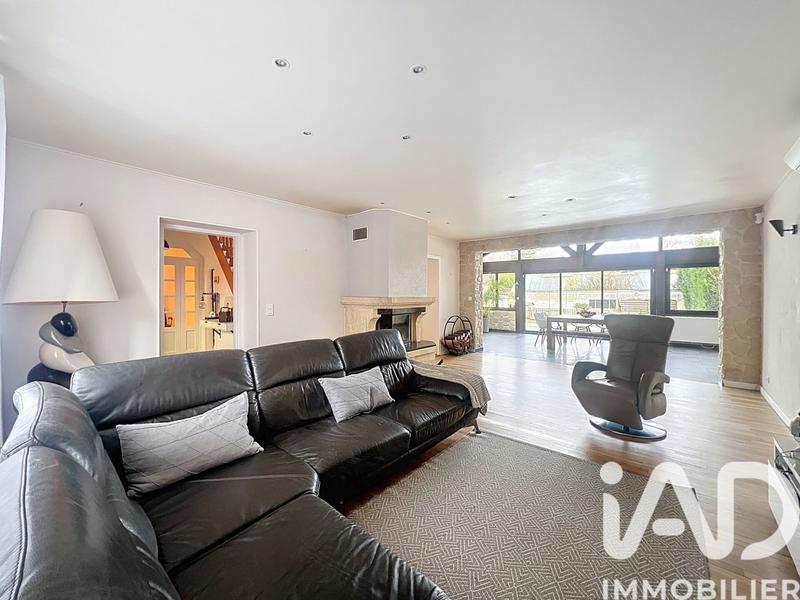 Maison - 158 m² - 7 pièces