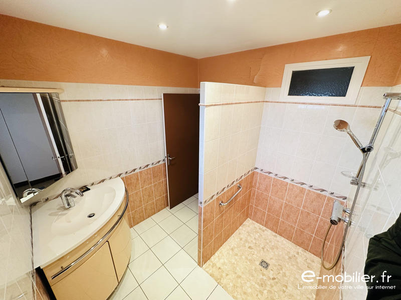 Maison - 136 m² - 5 pièces