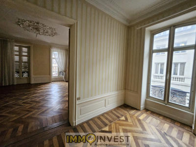 Appartement - 130 m² - 4 pièces