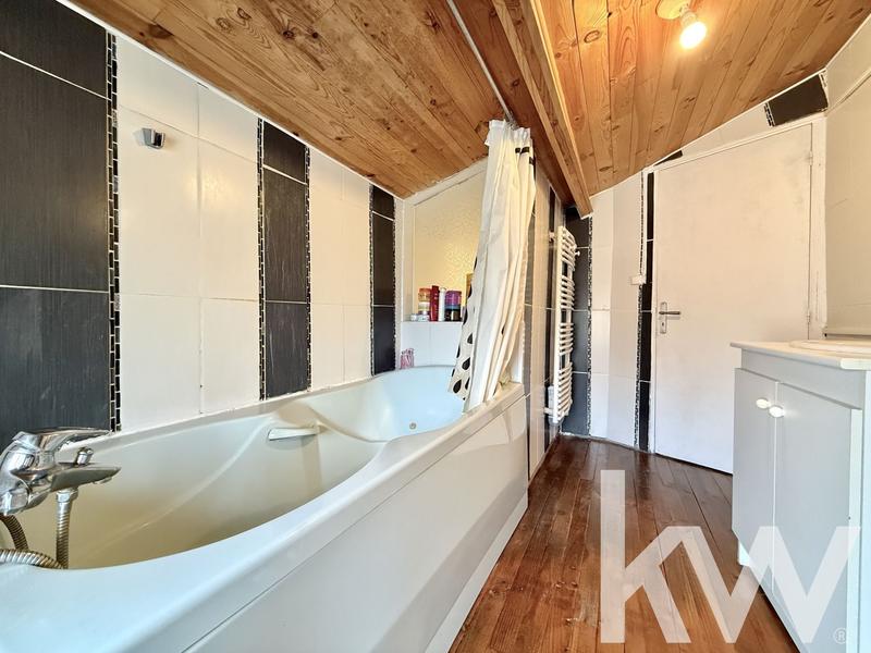 Maison - 130 m² - 4 pièces