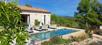 Maison - 185 m² - 5 pièces