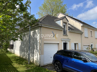 Maison - 94 m² - 6 pièces