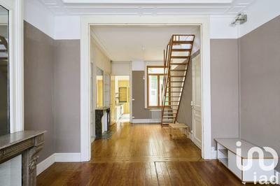 Maison de ville - 190 m² - 6 pièces