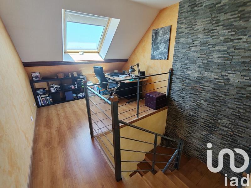 Maison - 180 m² - 7 pièces