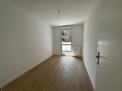 Appartement - 86 m² - 4 pièces