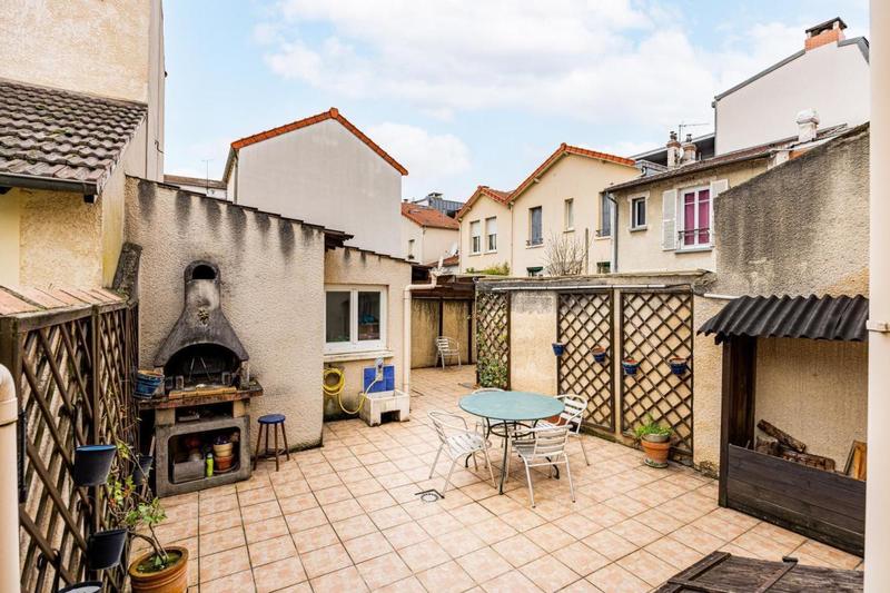 Maison - 86 m² - 4 pièces