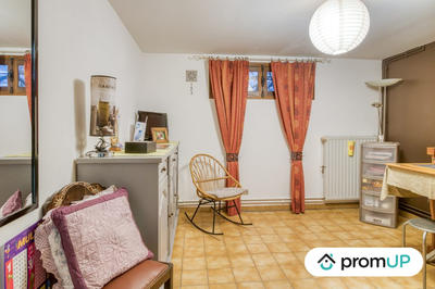 Maison - 200 m² - 6 pièces