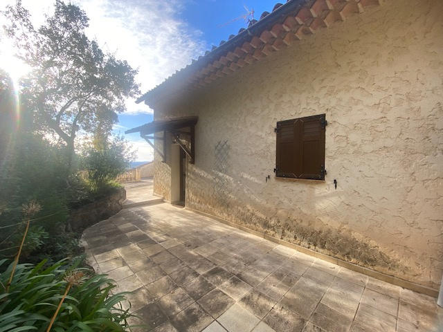 Maison - 159 m² - 5 pièces