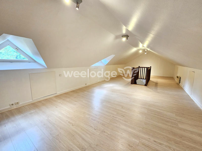 Maison - 130 m² - 7 pièces