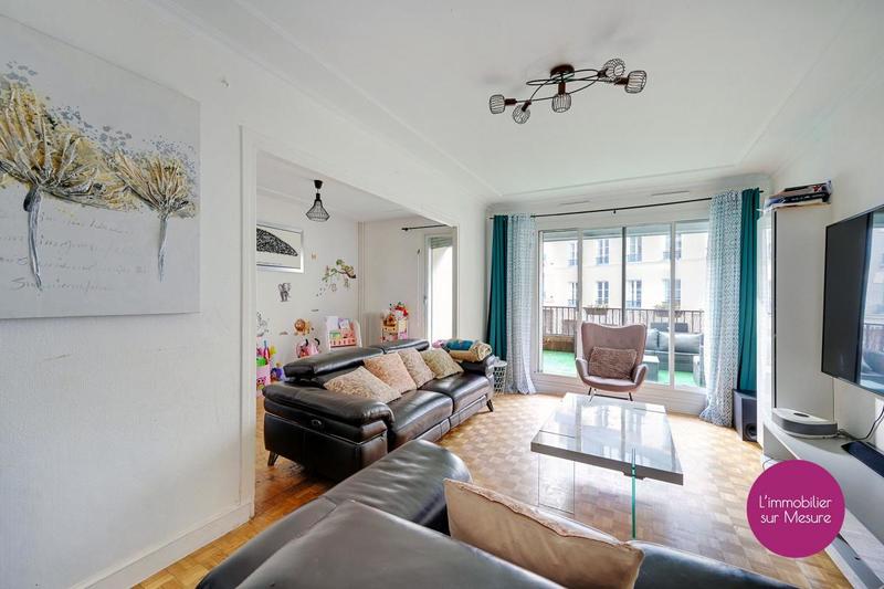 Appartement - 80 m² - 4 pièces