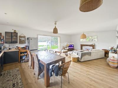 Villa - 100 m² - 4 pièces