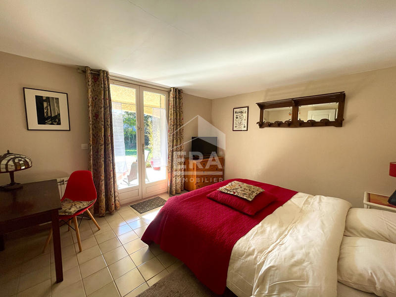 Maison - 185 m² - 7 pièces