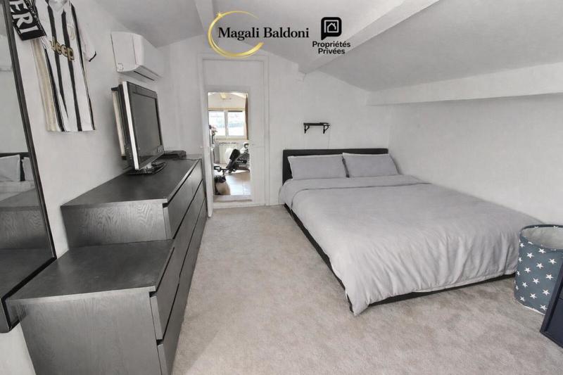 Villa - 186 m² - 7 pièces