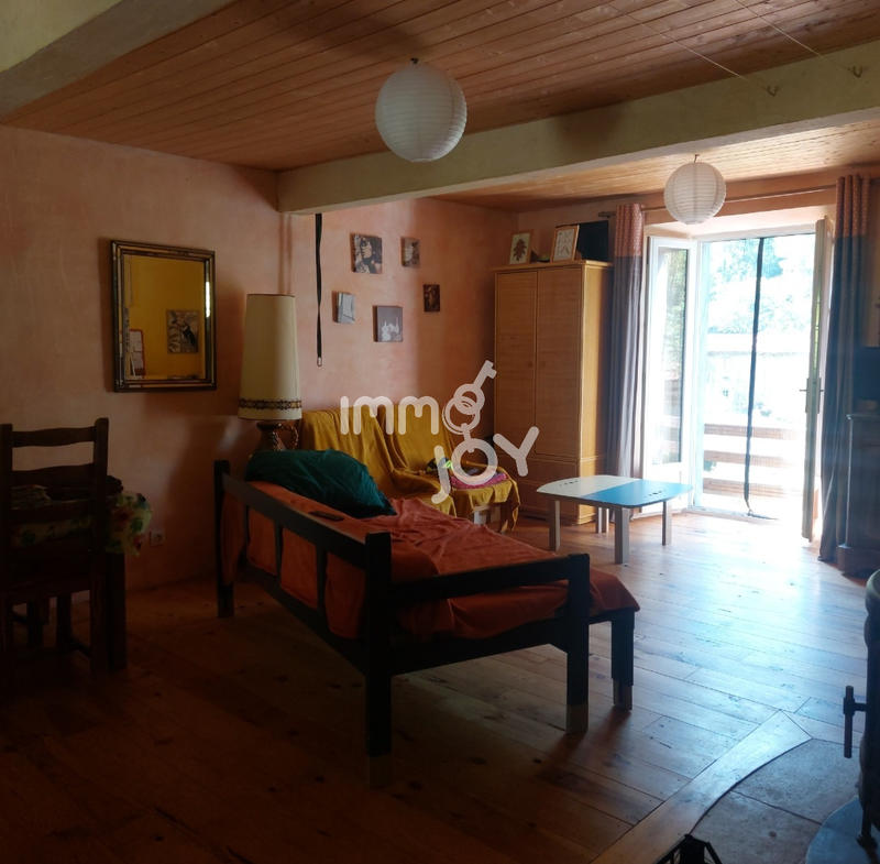 Maison - 93 m² - 4 pièces