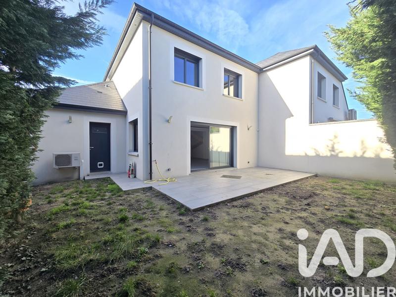 Maison - 117 m² - 5 pièces