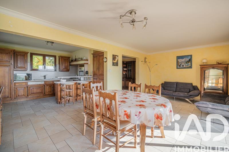 Maison - 179 m² - 6 pièces