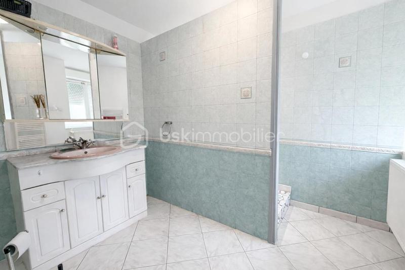 Maison - 168 m² - 5 pièces