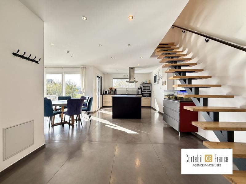 Villa - 133 m² - 5 pièces