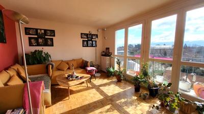 Appartement - 85 m² - 4 pièces