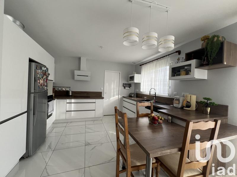 Maison - 121 m² - 4 pièces