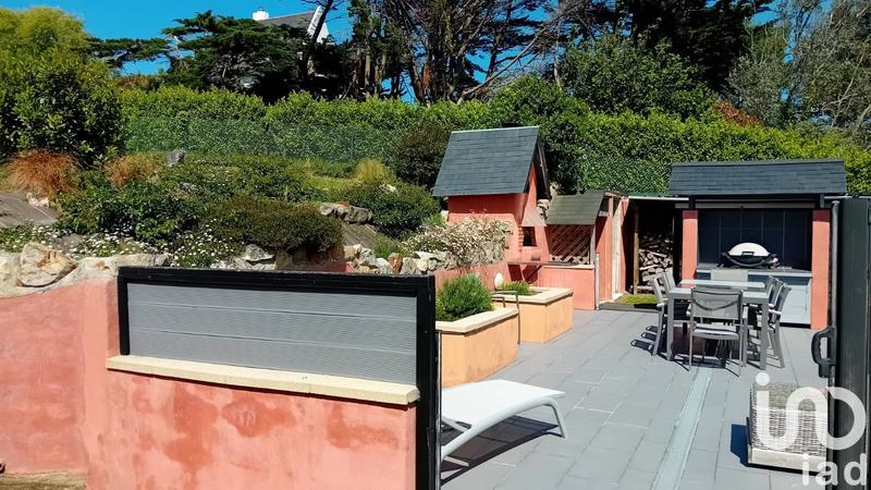 Maison - 96 m² - 5 pièces