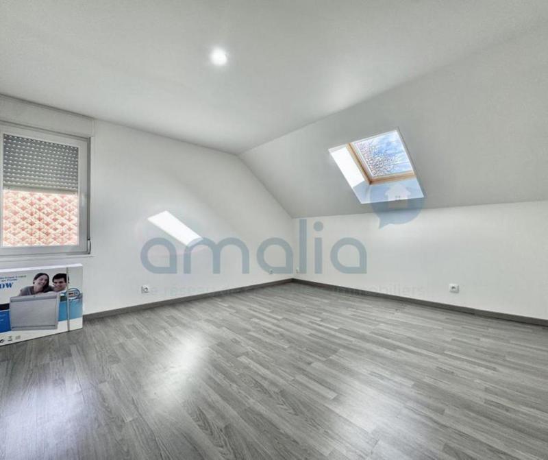 Maison - 245 m² - 8 pièces