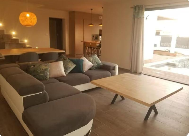 Maison - 120 m² - 4 pièces