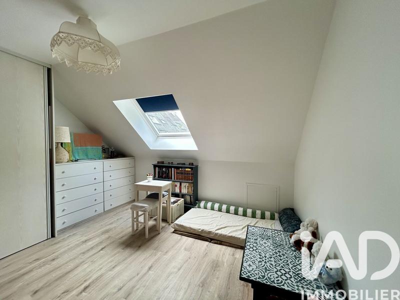 Maison - 104 m² - 4 pièces