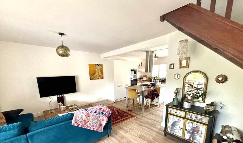 Maison - 105 m² - 4 pièces