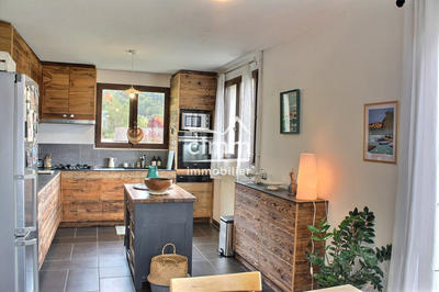 Maison - 112 m² - 6 pièces