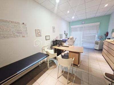 Immeuble - 207 m² - 8 pièces