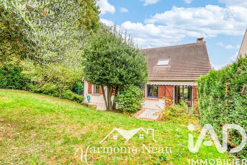 Maison - 179 m² - 9 pièces