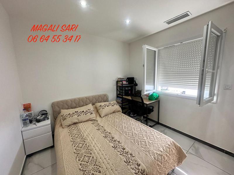 Villa - 90 m² - 5 pièces