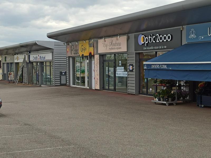 Local commercial - 61 m²