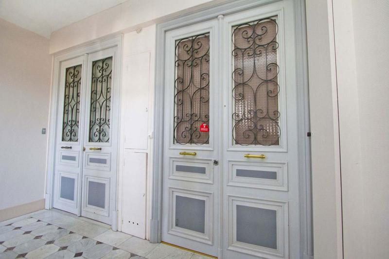 Appartement - 90 m² - 3 pièces