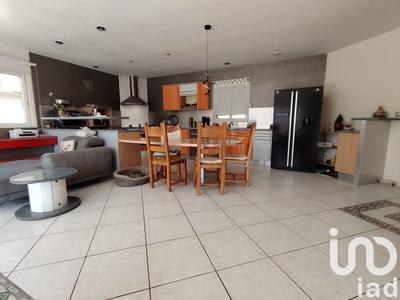 Maison - 237 m² - 5 pièces